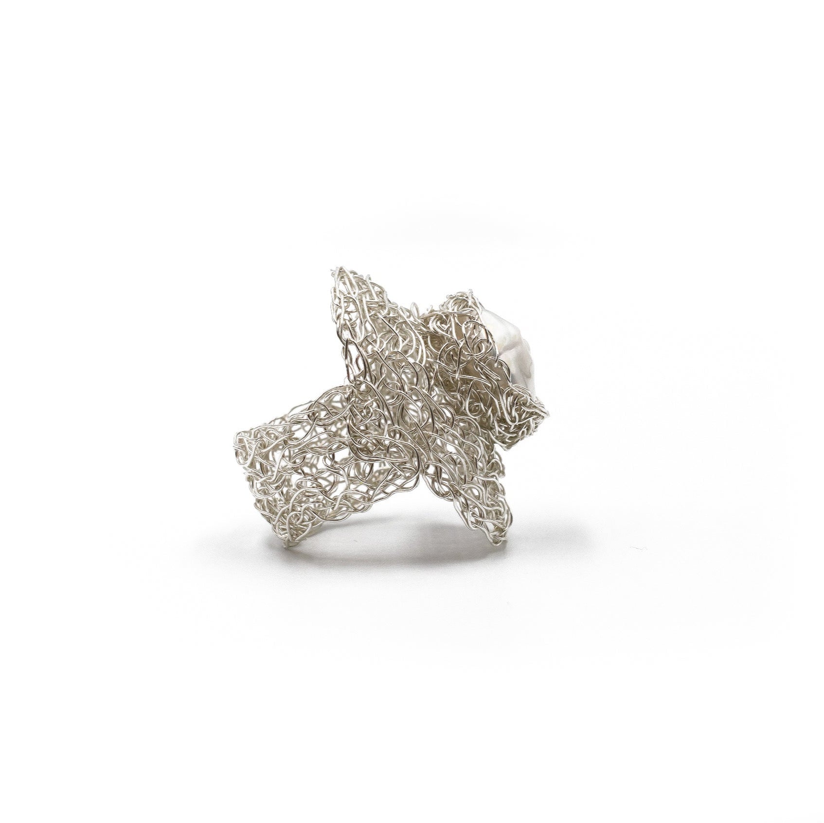 Silver Oval Pearl Ring